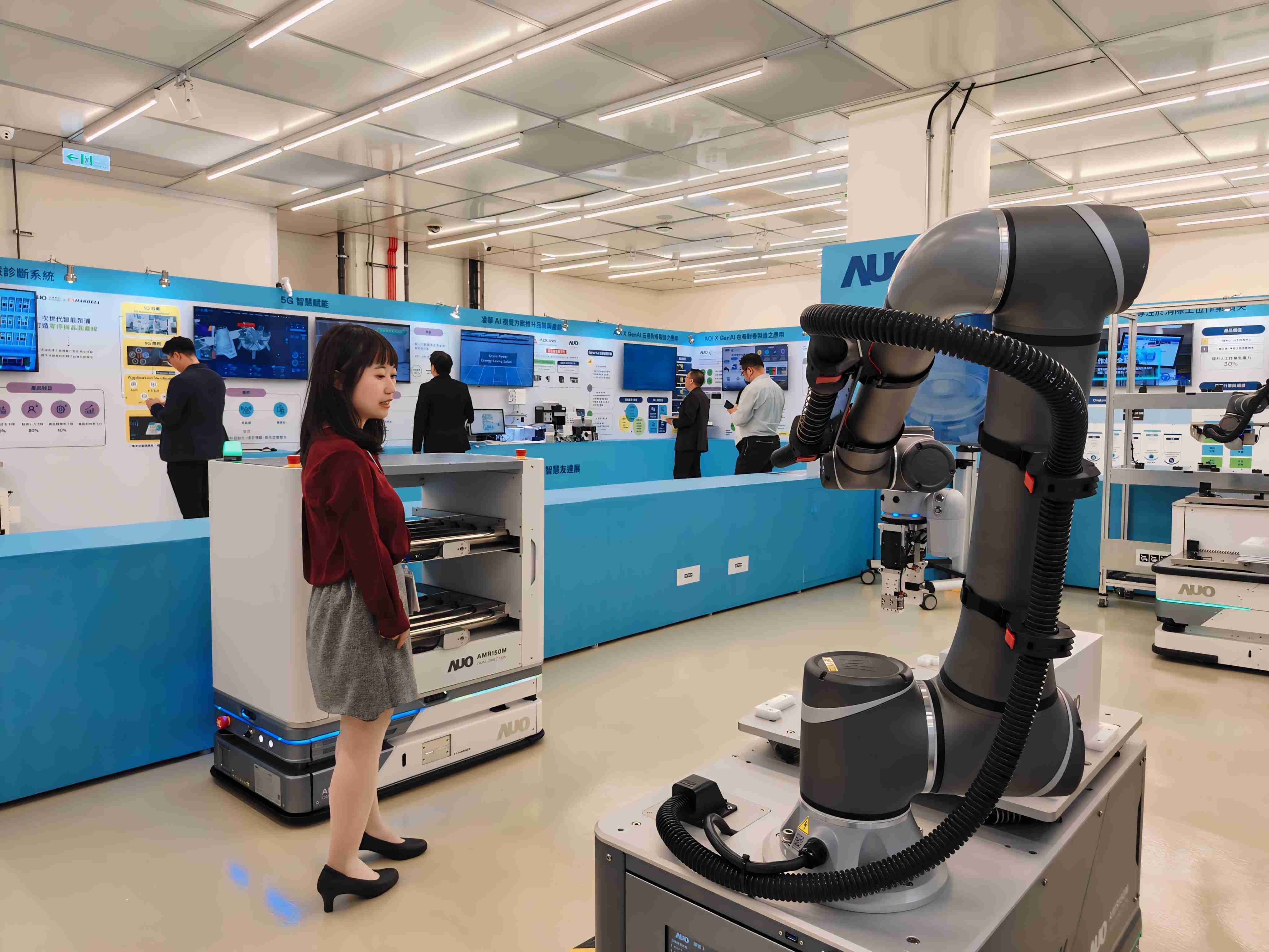 2024智能YAXIN111展邀集生态圈伙伴共同参展，，，从数字应用、、、、净零减碳到能源发展，，，创造全方位永续商机，，，，携手生态圈伙伴迈向永续未来